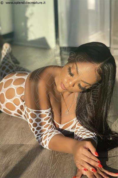 Foto Alisha  Hott  Annunci Girl 3333948537