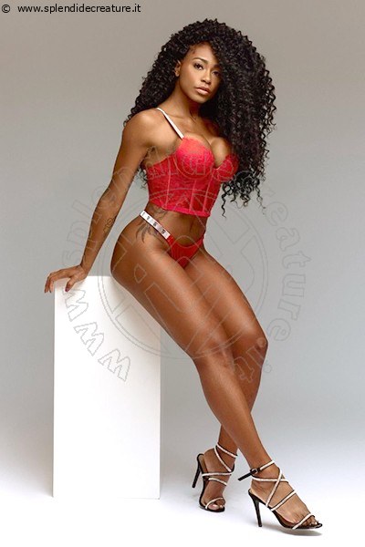 Foto Samiras  Annunci Escort 3807875710